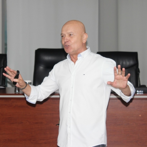 Değişim Liderliği Seminerini Gerçekleştirdik