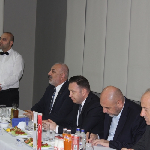 Sanayiciler İstişare Toplantısı Aka Otomotiv Ev Sahipliğinde Gerçekleşti