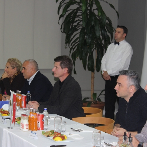 Sanayiciler İstişare Toplantısı Aka Otomotiv Ev Sahipliğinde Gerçekleşti