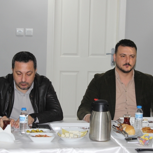 Emlak, Oto Galeri ve Sürücü Kursları Sektörel Toplantısını Odamızda Gerçekleştirdik