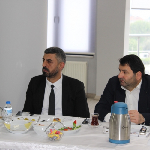 Emlak, Oto Galeri ve Sürücü Kursları Sektörel Toplantısını Odamızda Gerçekleştirdik