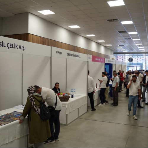 4.İstihdam Buluşmalarına Yoğun İlgi